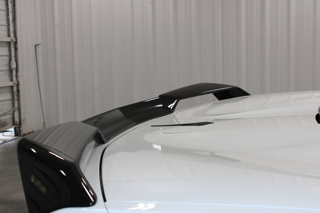 Used 2023 Chevrolet Corvette Stingray Preferred Conv w/ Z51 Performance Package RWD image 12