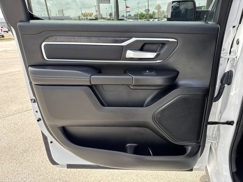 Used 2023 RAM 1500 Big Horn AWD/4WD image 15