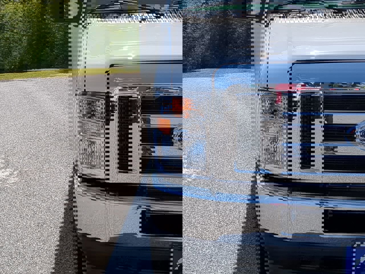 New 2025 Ford E-350 and Econoline 350 Super Duty w/ Power Equipment Group image 8