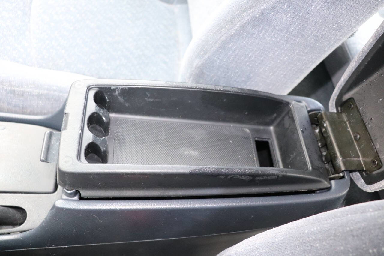 Used 2001 Honda Accord LX image 32