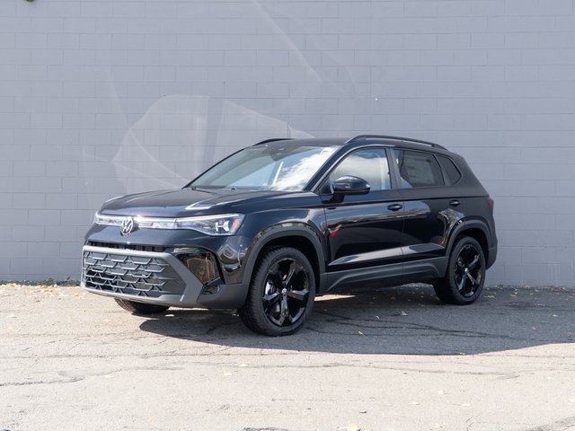 New 2025 Volkswagen Taos SE