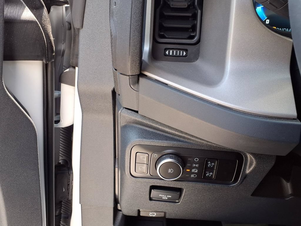 Used 2025 Ford Bronco Outer Banks AWD/4WD image 18