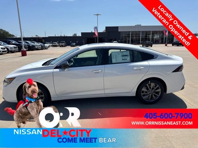 New 2026 Nissan Sentra SL w/ Floor Mat Package FWD image 2