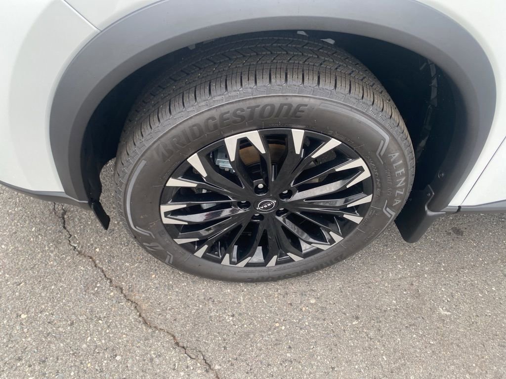 New 2026 Nissan Rogue SV image 9