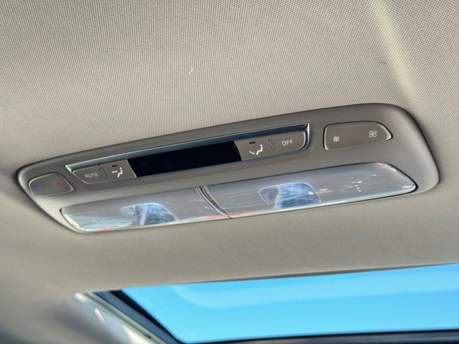 Used 2023 Kia Telluride S w/ S Sunroof Package image 36