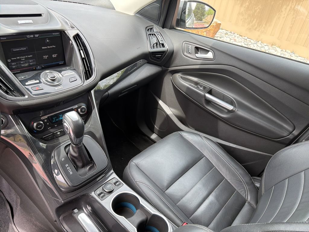 Used 2014 Ford Escape Titanium w/ Equipment Group 401A image 17