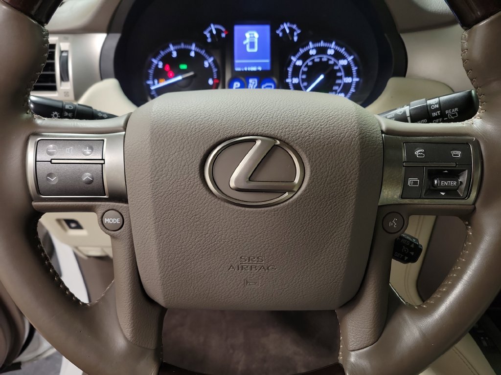 Used 2019 Lexus GX 460 Premium w/ Premium Package AWD/4WD image 22