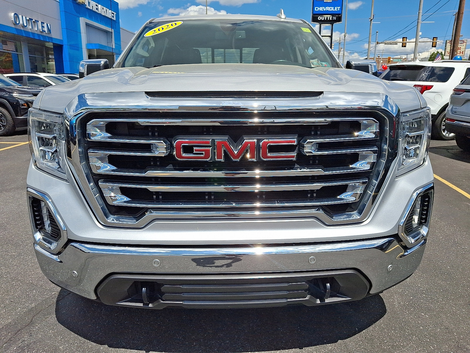Used 2020 GMC Sierra 1500 SLT w/ SLT Premium Plus Package AWD/4WD image 7