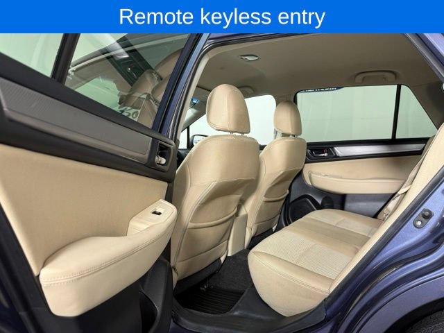 Used 2015 Subaru Outback 2.5i Premium AWD/4WD image 12