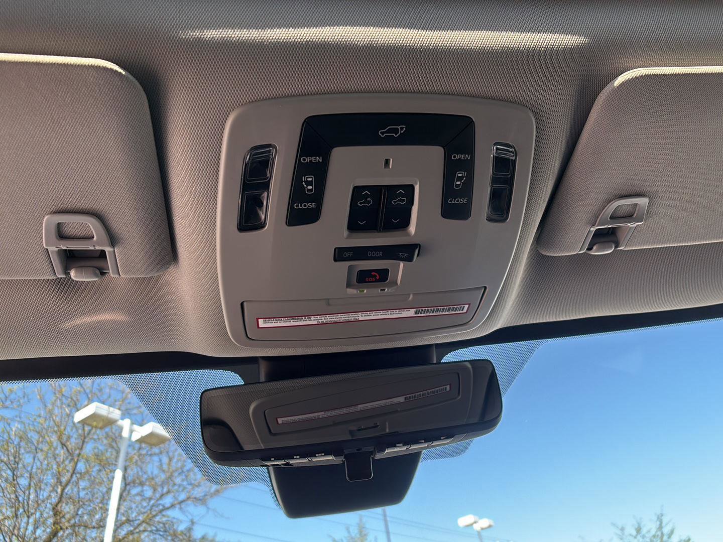 Used 2021 Toyota Sienna Limited AWD/4WD image 35