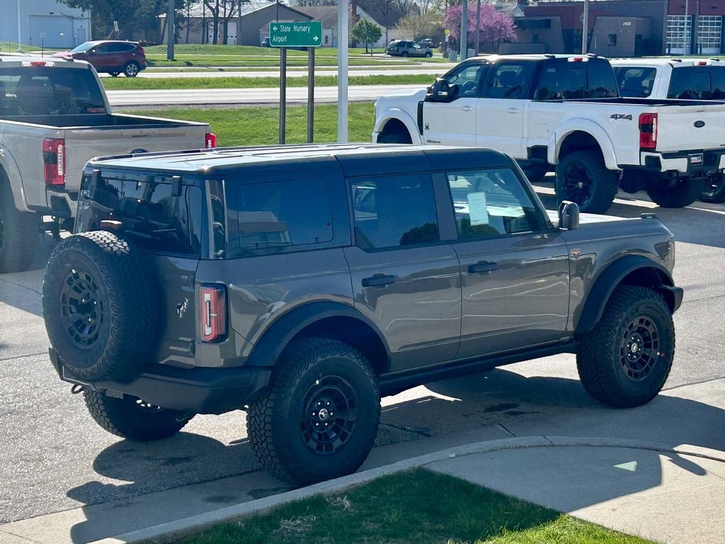 New 2026 Ford Bronco Badlands w/ Sasquatch Package AWD/4WD image 6