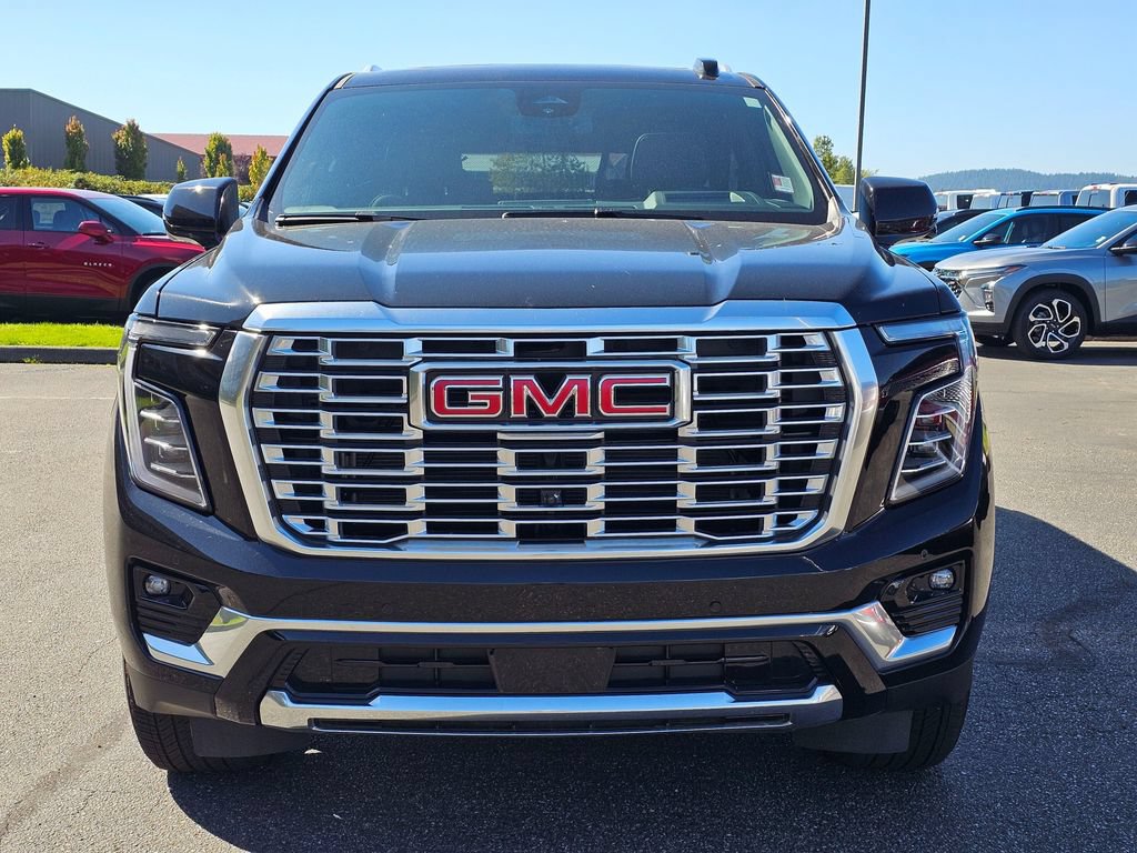 Used 2026 GMC Yukon XL Denali w/ Sun & Power Step Package AWD/4WD image 8