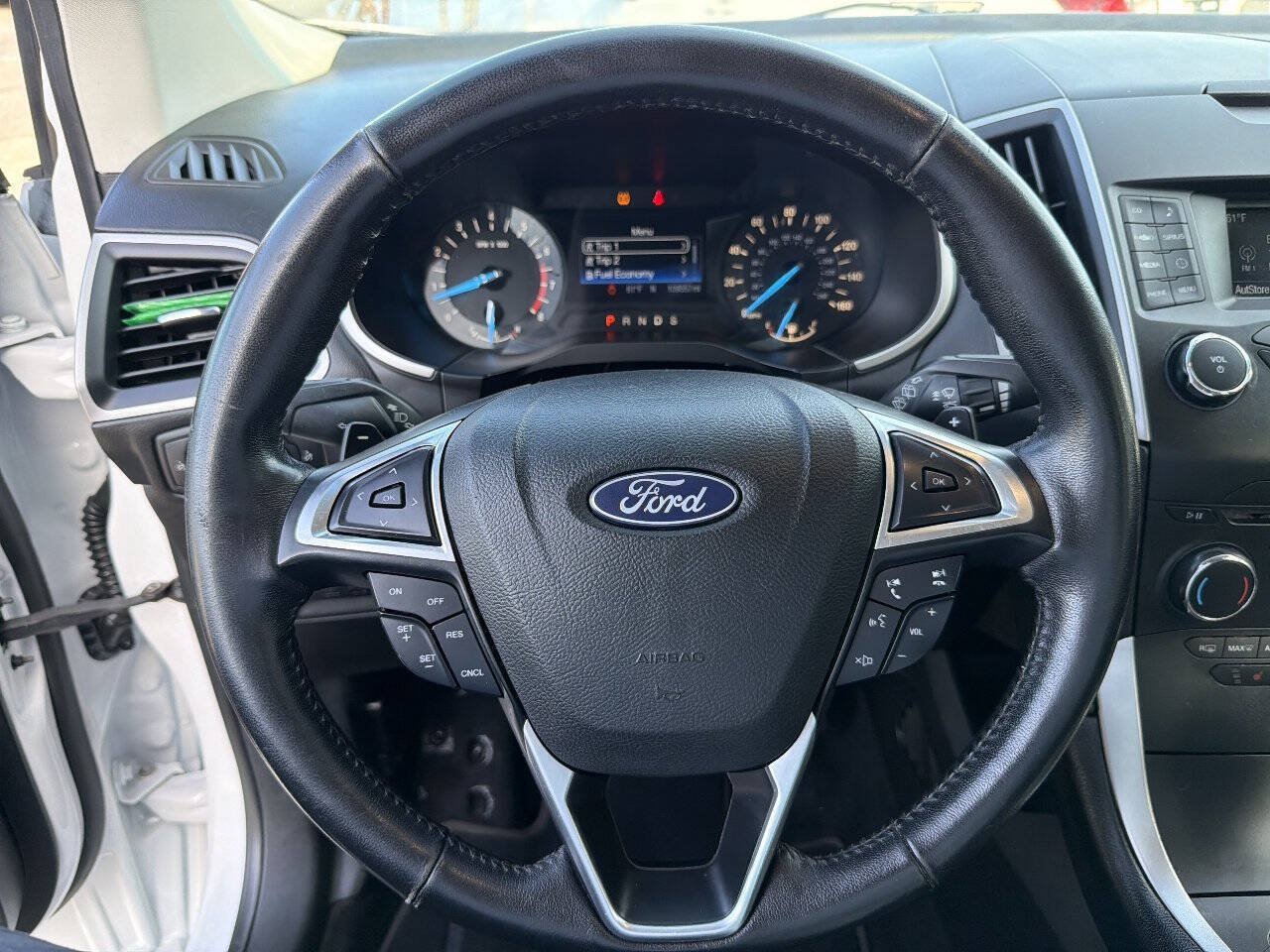 Used 2018 Ford Edge SEL AWD/4WD image 28