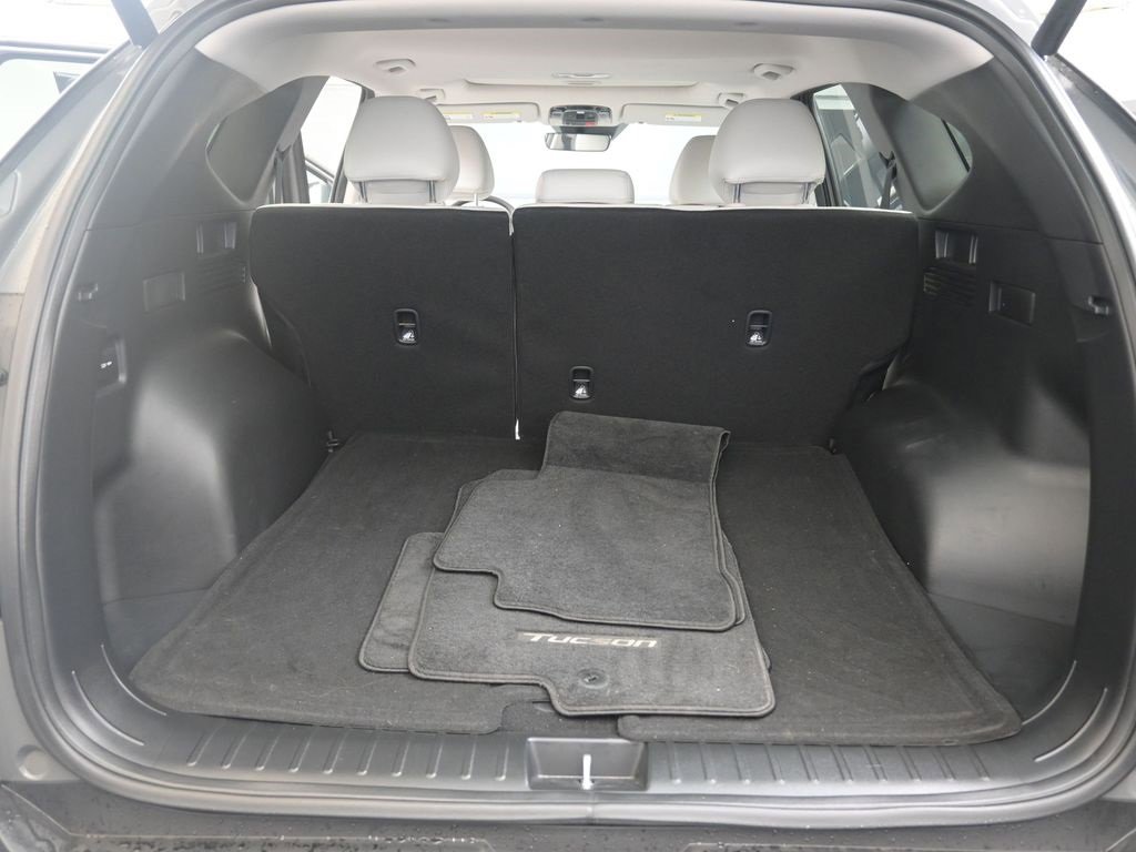 Certified 2025 Hyundai Tucson SEL image 17
