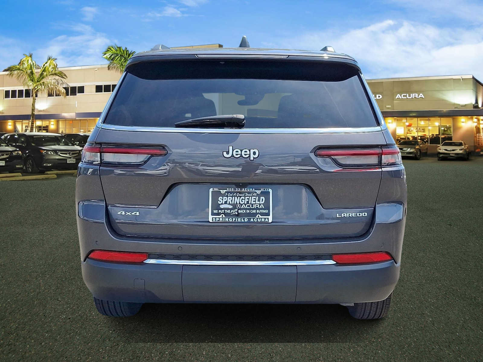 Used 2025 Jeep Grand Cherokee L Laredo w/ Luxury Tech Group I AWD/4WD image 6