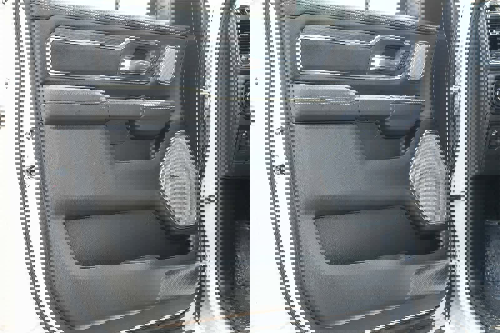 New 2026 RAM 1500 Laramie w/ Night Edition image 21