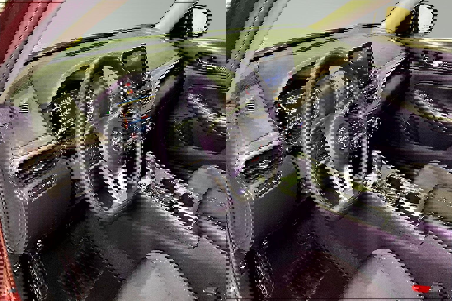 Used 2025 Nissan Altima 2.5 SV image 16