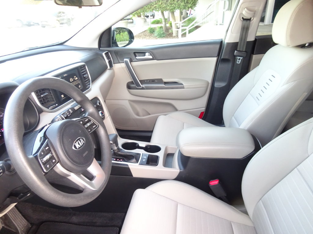 Used 2020 Kia Sportage LX w/ LX Popular Package FWD image 13