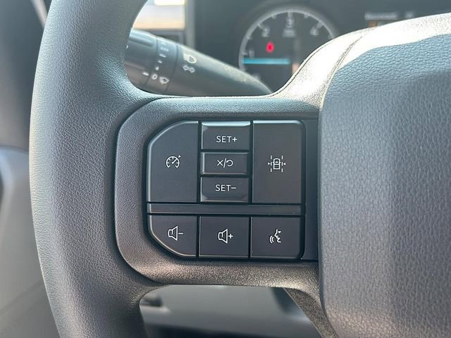 New 2025 Ford F600 4x4 Regular Cab Super Duty w/ XL Chrome Package image 17