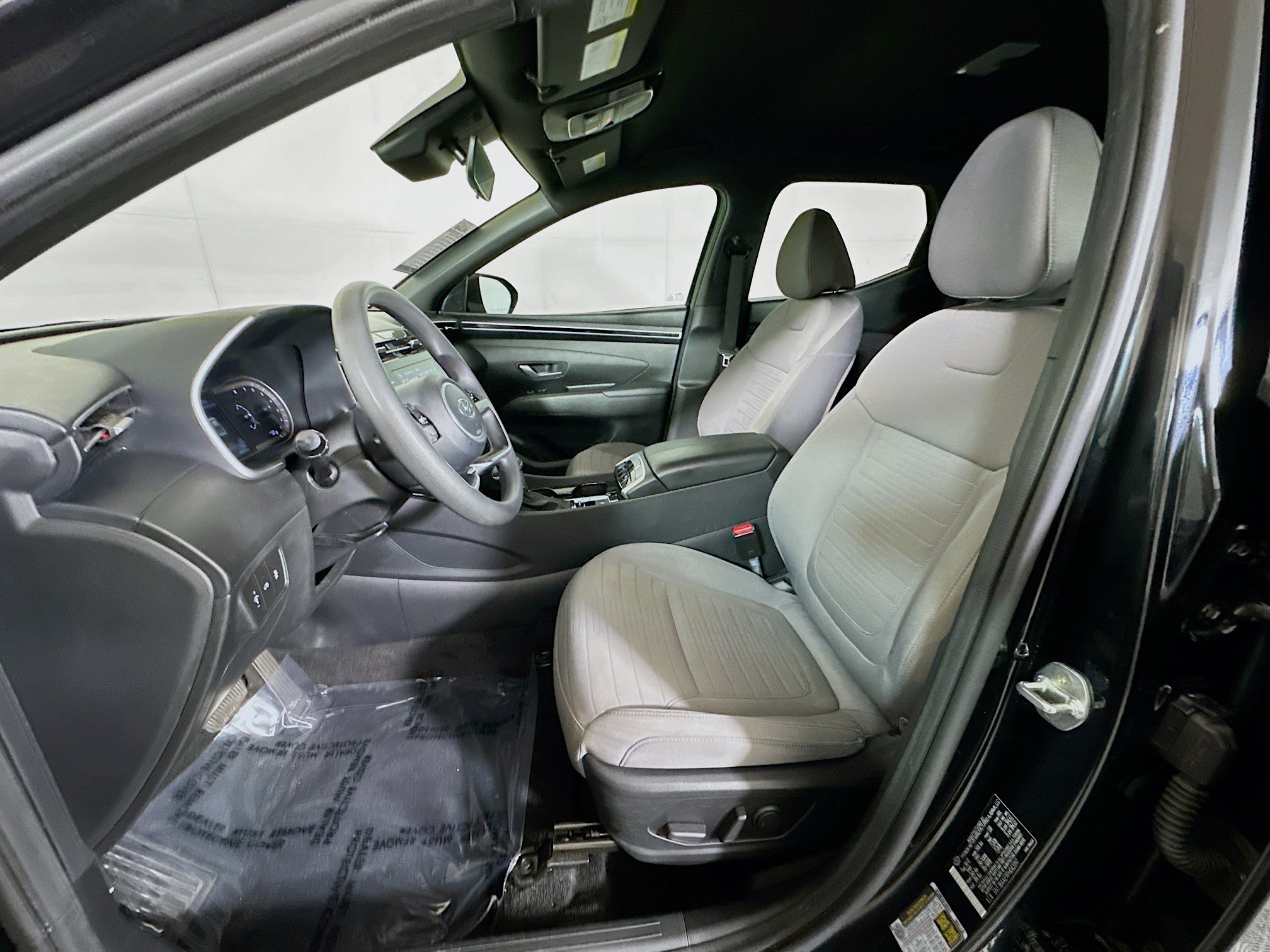 Used 2023 Hyundai Santa Cruz SEL image 12