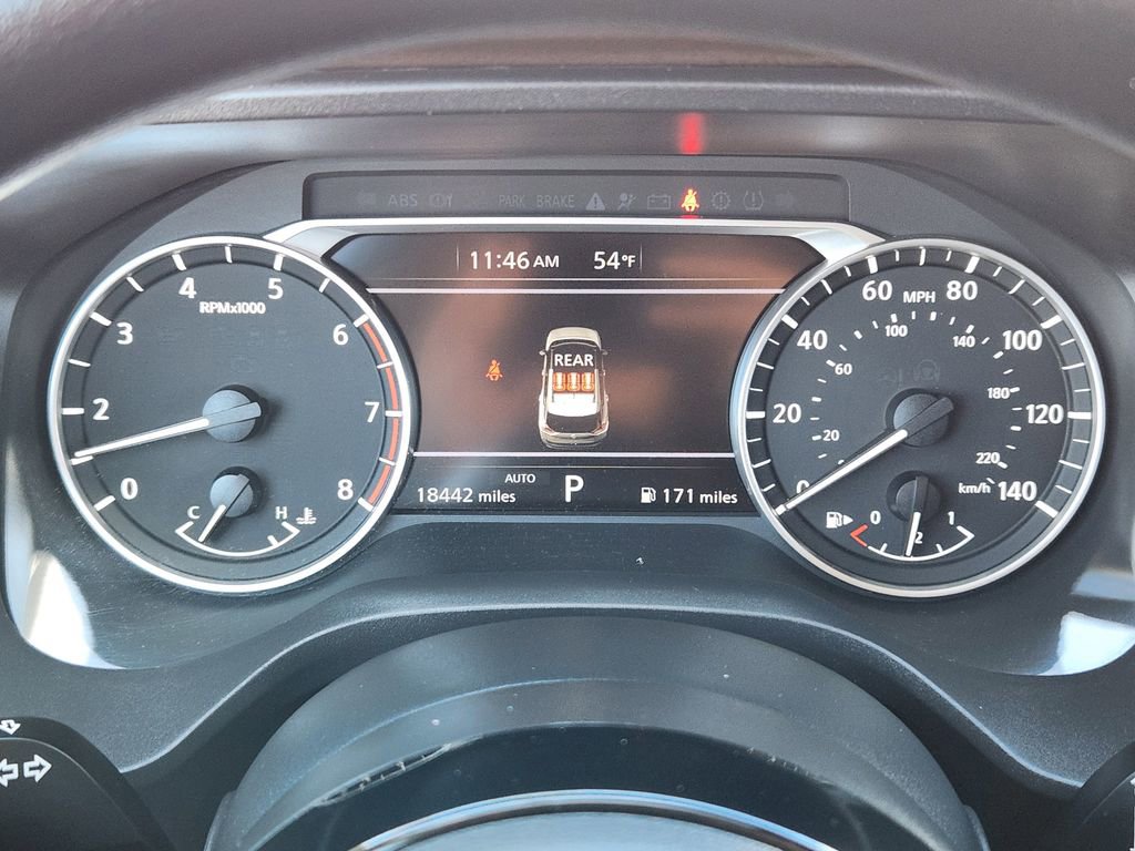 Used 2023 Nissan Rogue SV image 12