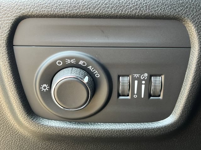 New 2026 Jeep Grand Cherokee L 4WD image 17