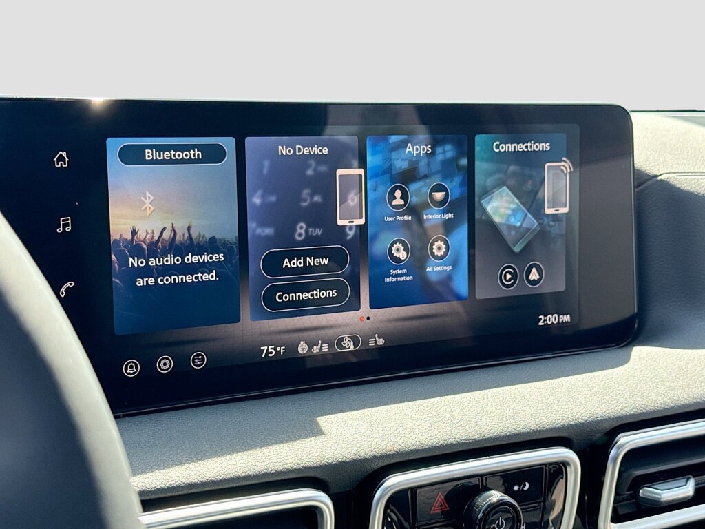 New 2026 Nissan Sentra SV FWD image 8