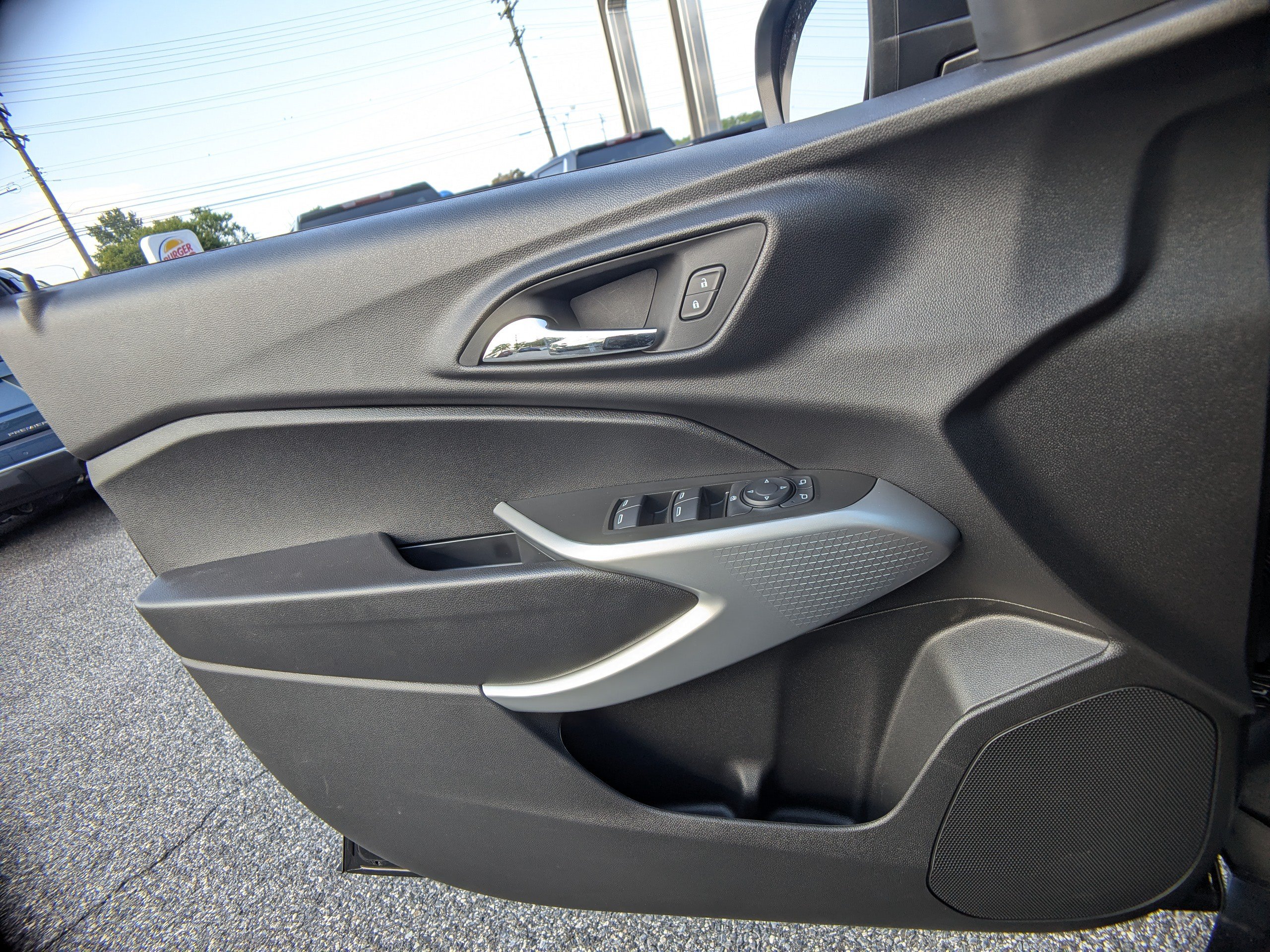 New 2026 Chevrolet Trax LS FWD image 21