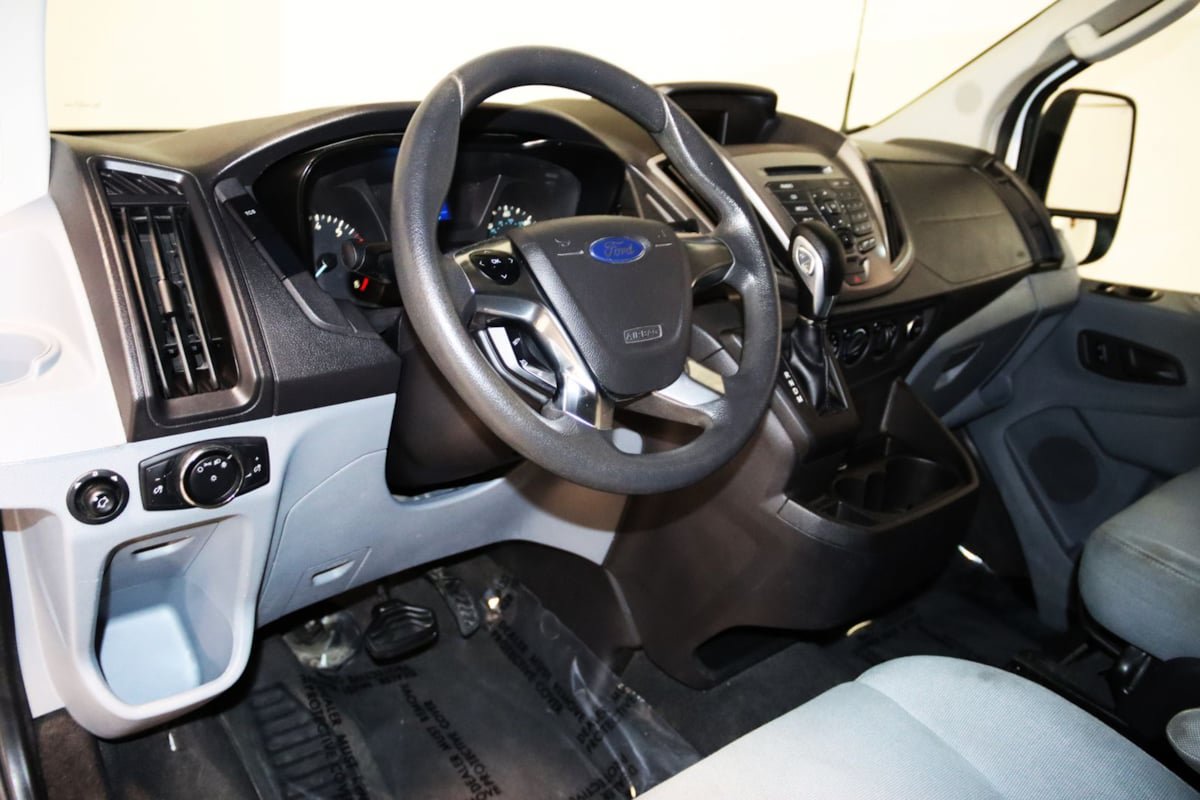 Used 2016 Ford Transit 350 XLT RWD image 37