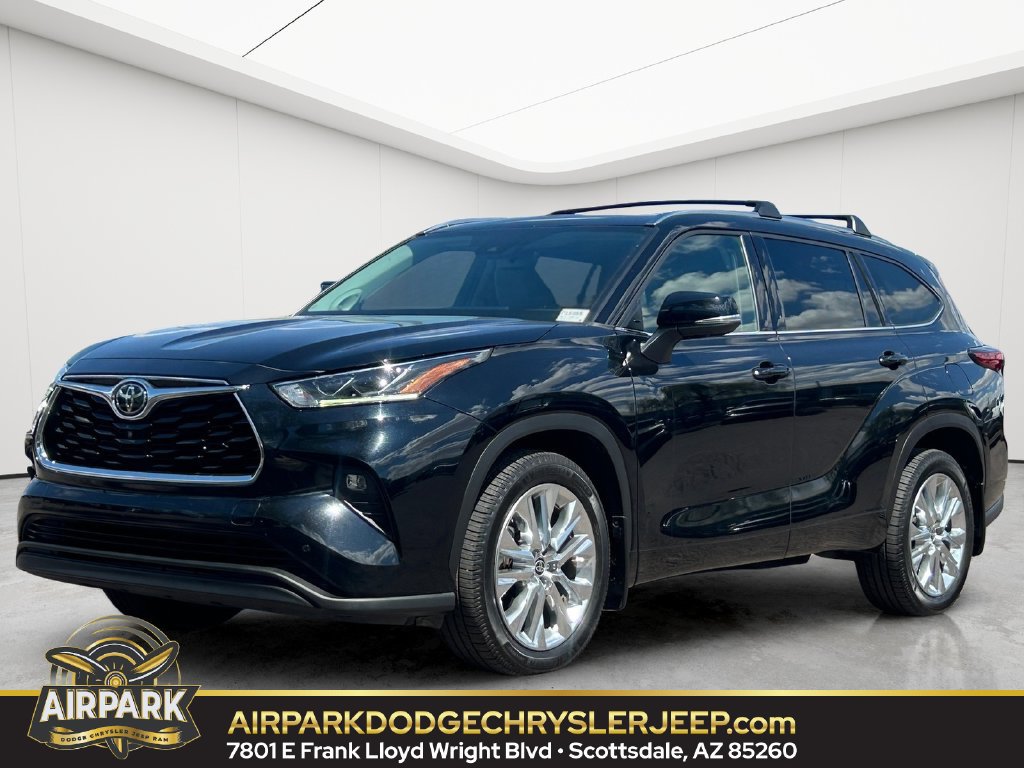 Used 2021 Toyota Highlander Limited AWD/4WD image 1