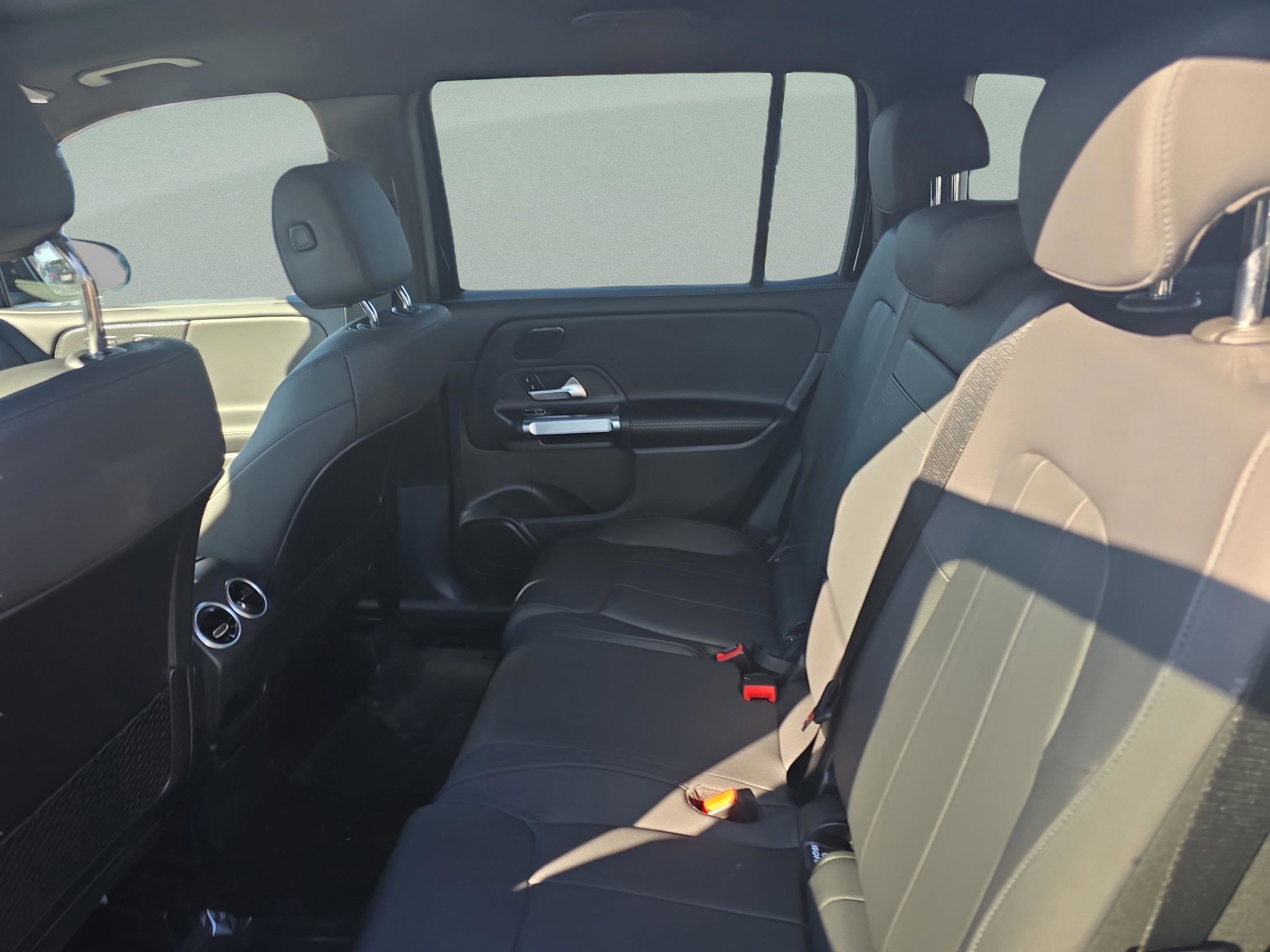 Certified 2026 Mercedes-Benz GLB 250 image 11