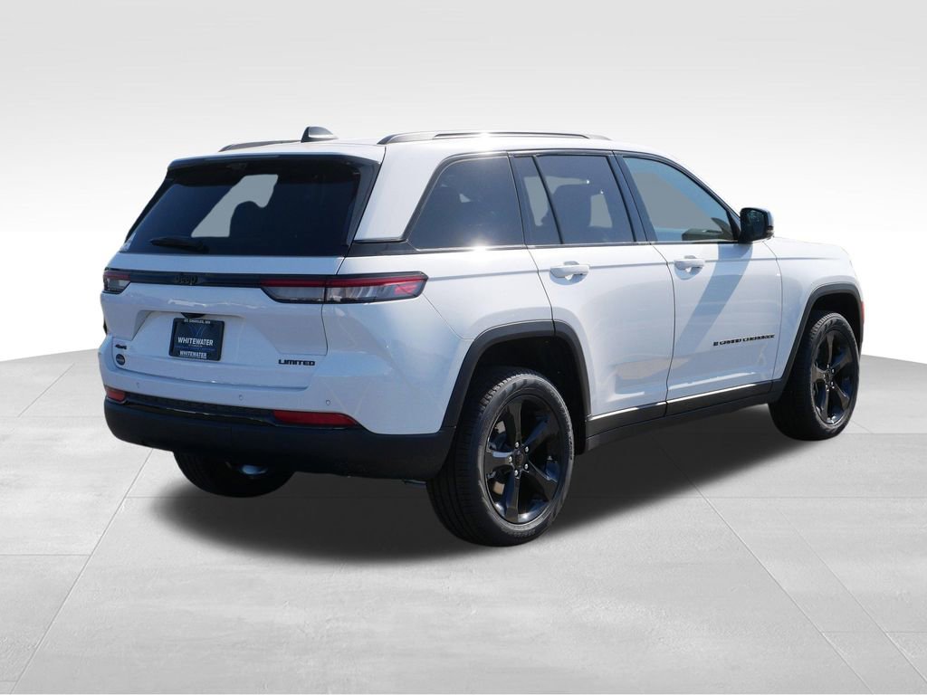 New 2025 Jeep Grand Cherokee Limited w/ Luxury Tech Group II AWD/4WD image 2