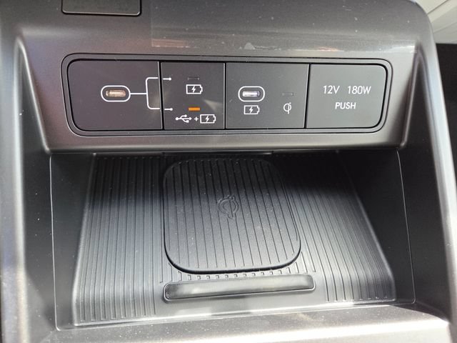 New 2026 Hyundai Kona SEL Premium AWD/4WD image 8