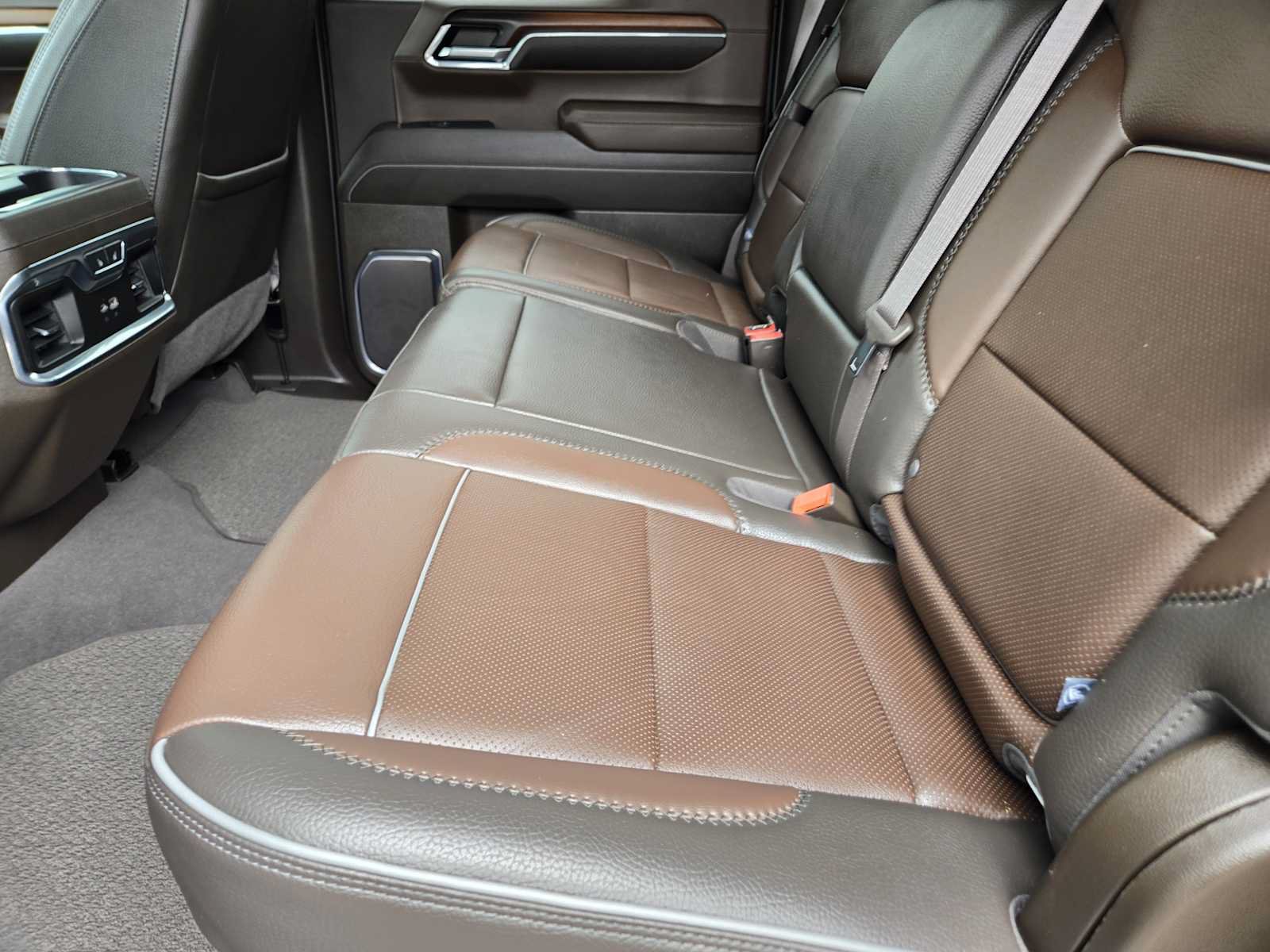 Certified 2024 GMC Sierra 1500 Denali AWD/4WD image 30