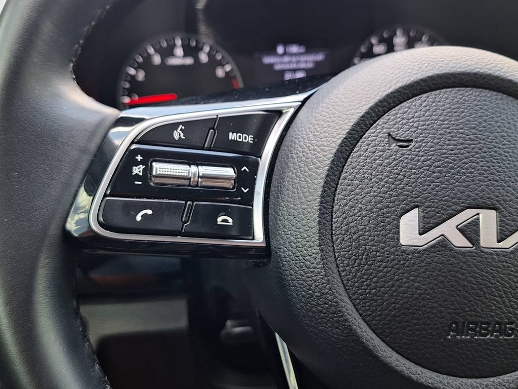 Used 2023 Kia Seltos EX AWD/4WD image 14