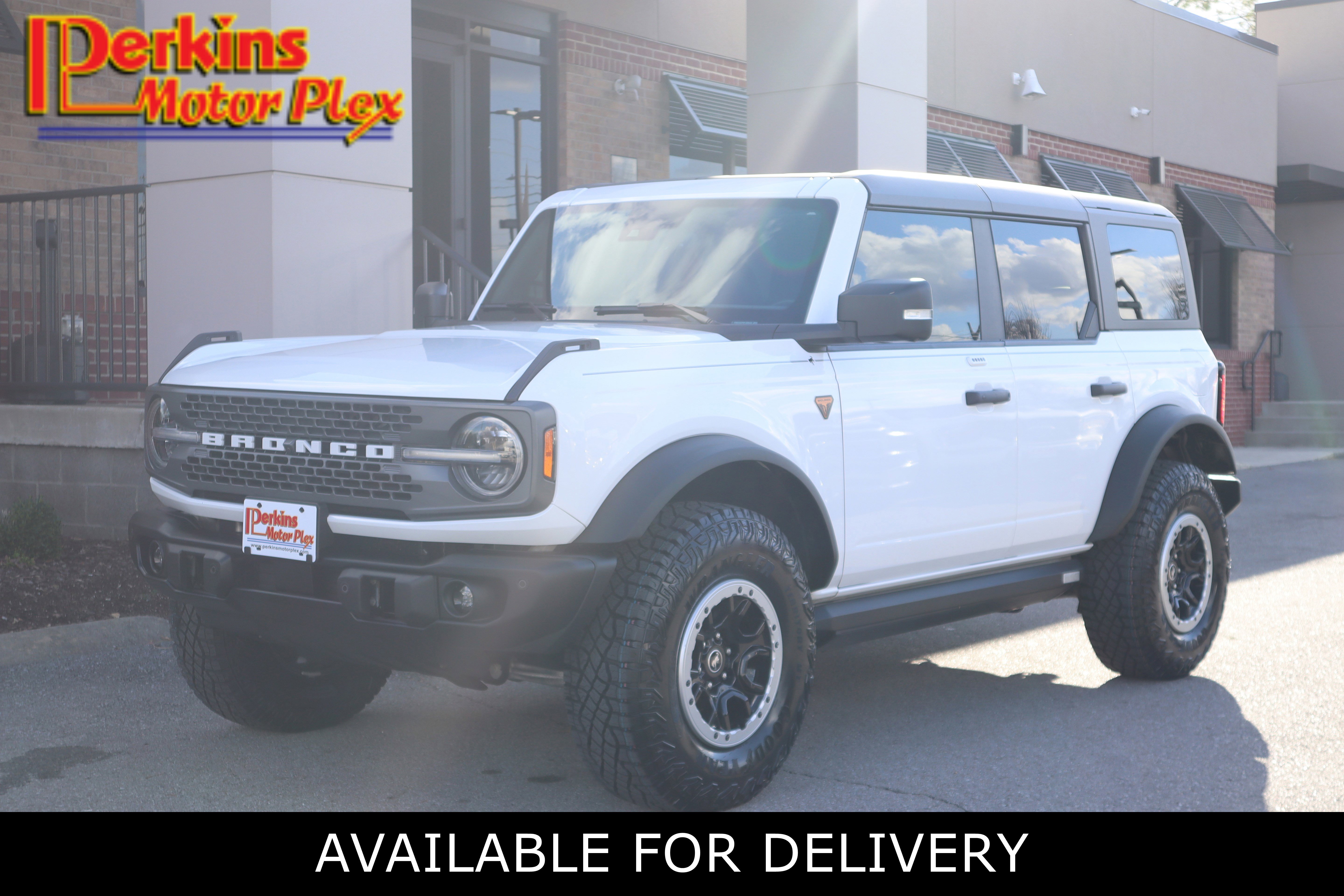 Used 2023 Ford Bronco Badlands image 1