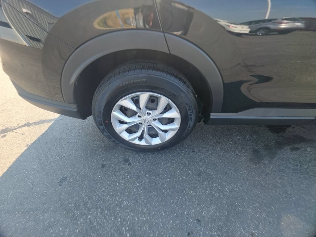 Used 2024 Honda CR-V LX image 11