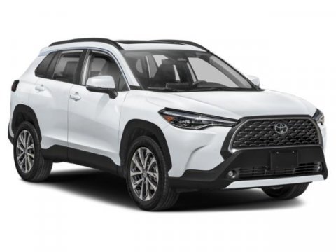 Used 2023 Toyota Corolla Cross XLE image 6