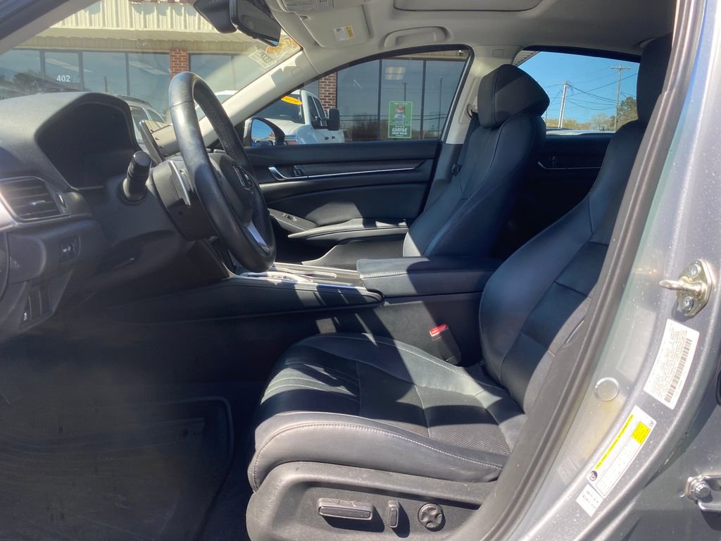 Used 2018 Honda Accord EX-L image 10