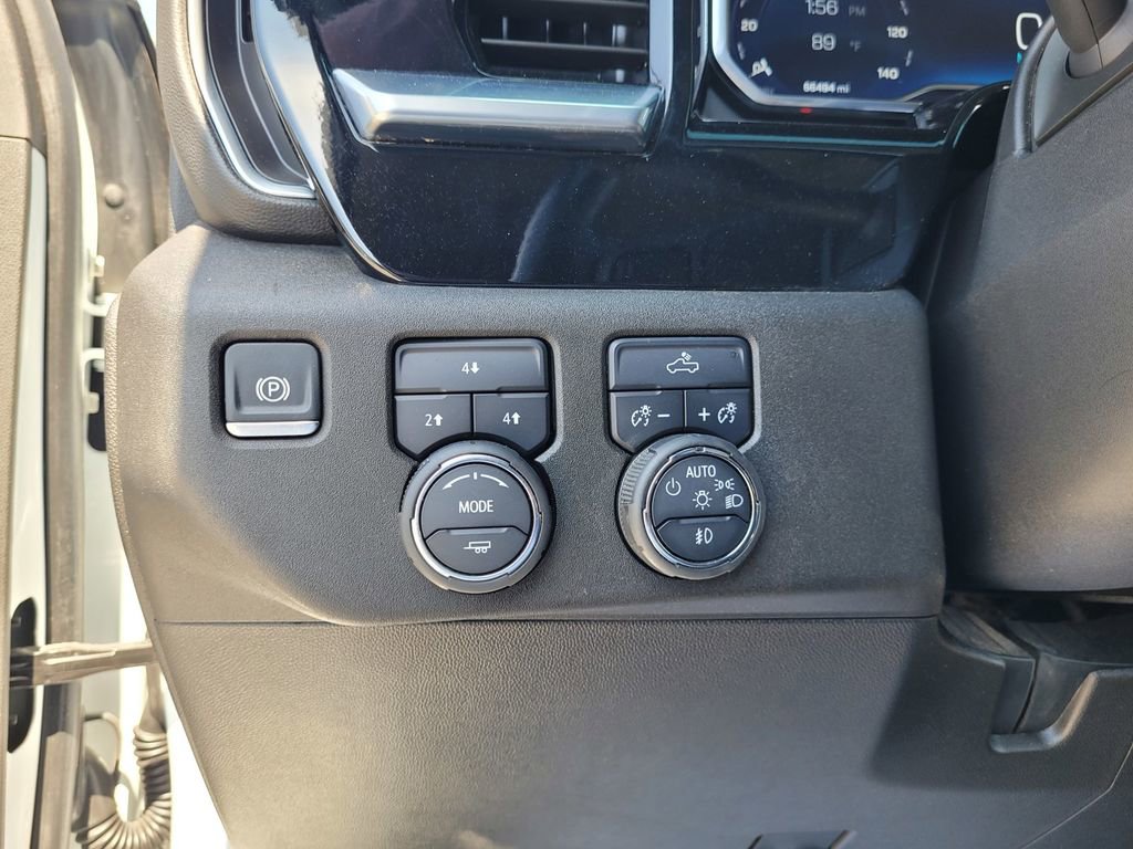 Used 2024 Chevrolet Silverado 2500 LT AWD/4WD image 24
