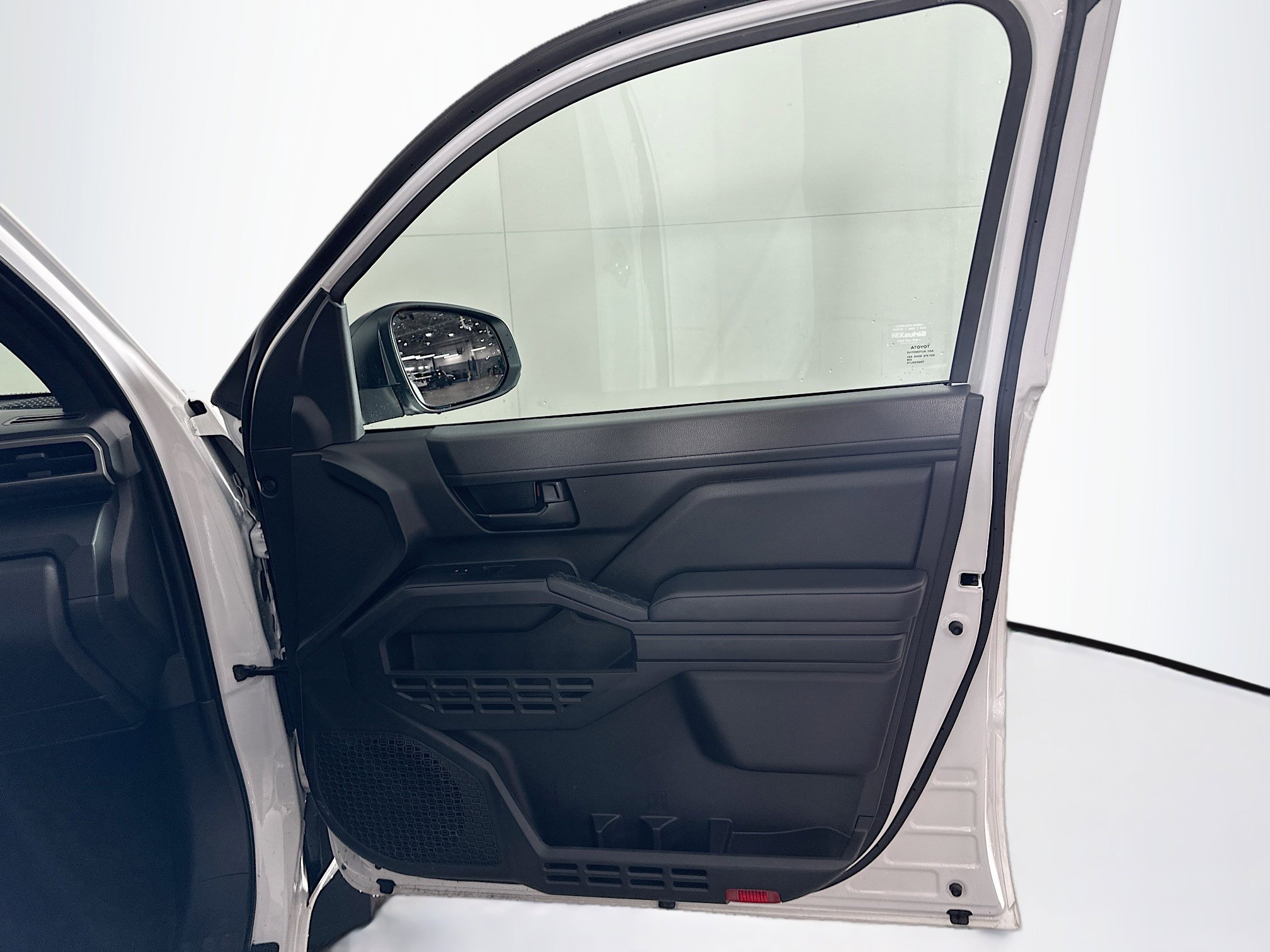 Used 2024 Toyota Tacoma SR image 30