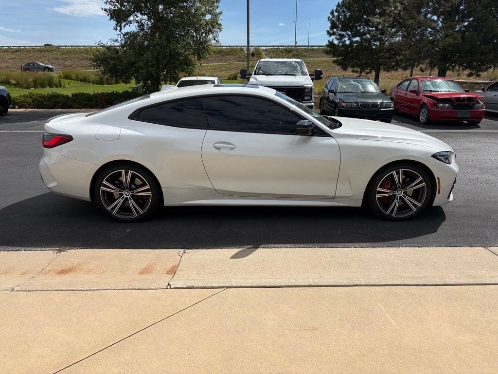 Used 2023 BMW 430i xDrive Coupe w/ M Sport Package AWD/4WD image 4