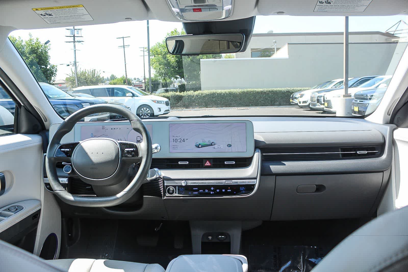 Used 2023 Hyundai Ioniq 5 Limited AWD/4WD image 16