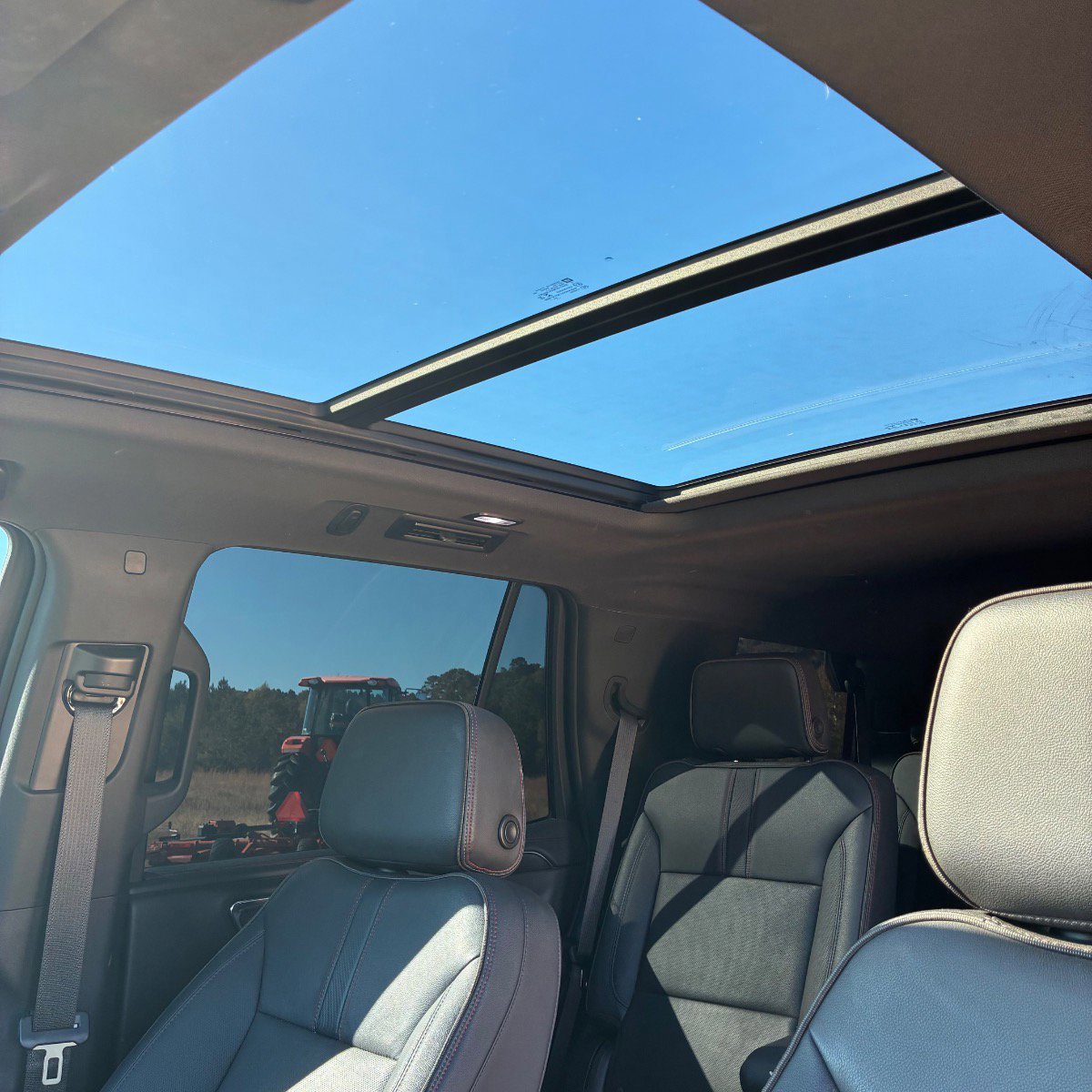 Used 2022 Chevrolet Tahoe RST w/ Luxury Package image 31