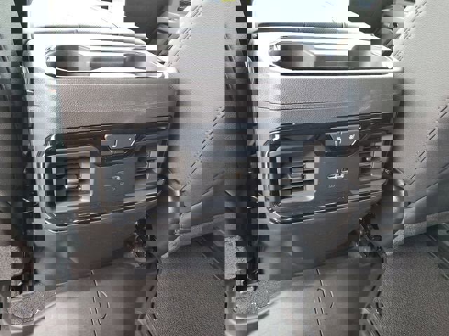 New 2026 GMC Sierra 1500 AT4 image 17