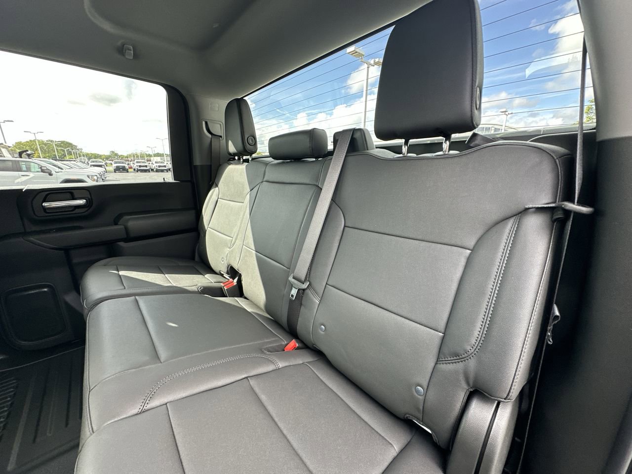New 2025 GMC Sierra 2500 Pro w/ Convenience Package image 22