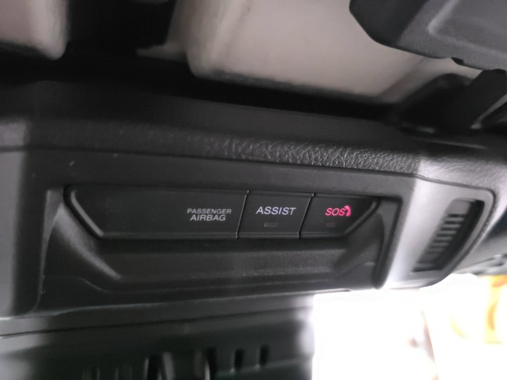 Used 2025 Jeep Wrangler Unlimited Sahara AWD/4WD image 21