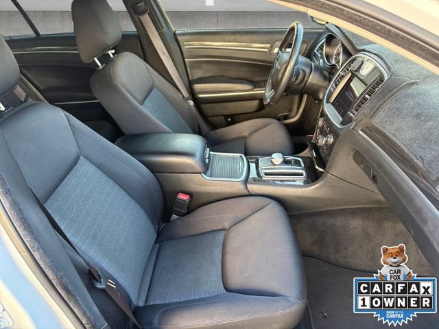 Used 2021 Chrysler 300 Touring w/ Sport Appearance Package RWD image 24