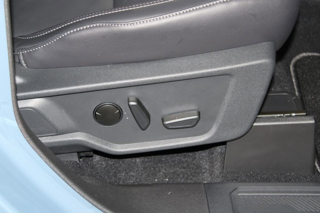 New 2025 Ford Bronco Outer Banks w/ Sasquatch Package image 27