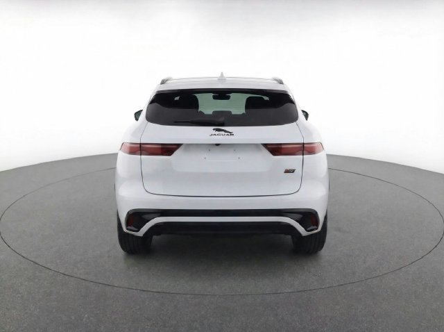 Certified 2026 Jaguar F-PACE R-Dynamic S AWD/4WD image 35